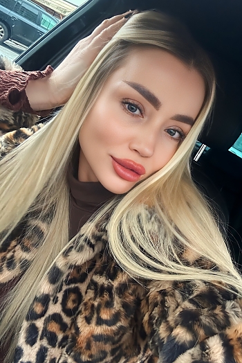 ID: 2417204,  Irina, 37