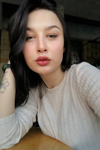 ID: 2419867,  Oleksandra, 22