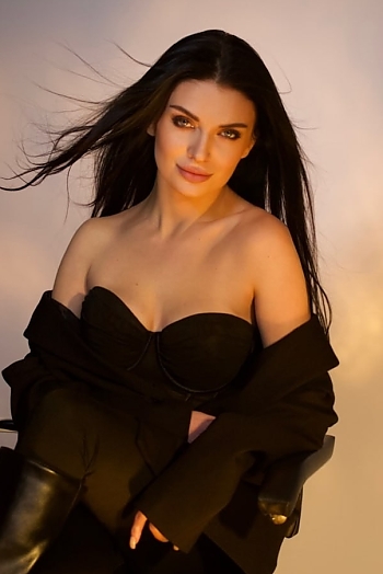 ID: 2419953,  Anastasiia, 30