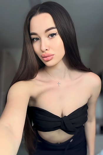 ID: 2420045,  Daria, 20
