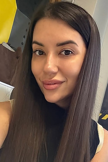 ID: 2420819,  Viktoriia, 28
