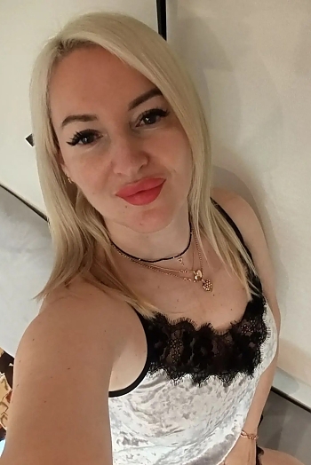 ID: 2421987,  Svitlana, 48
