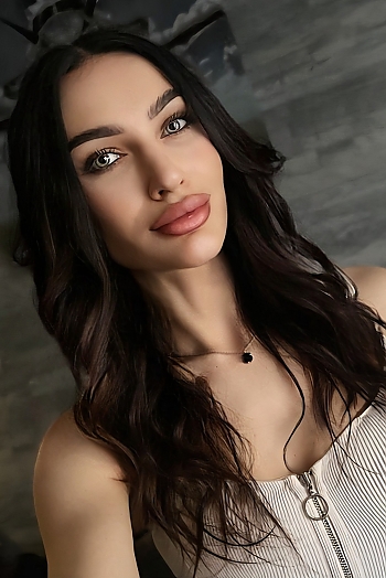 ID: 2426159,  Angela, 29