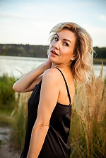 'I\'m Karina, 44, a cheerful and active woman with a warm heart and a positive outlook on life. I enjoy beautiful moments—whether it\'s a walk by the water, a cozy evening with a good book, trying a new recipe, or traveling somewhere I\'ve never been befo
