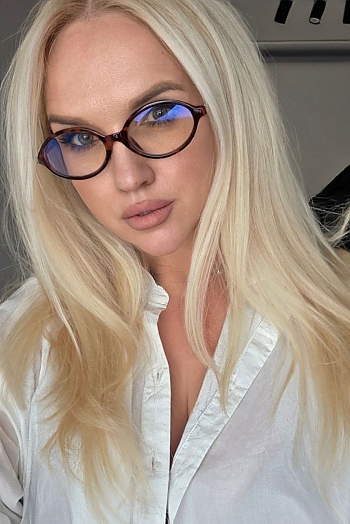 Elena, 42 years old from Slovenia, Ljubljana