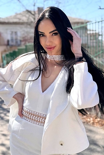 Antonina, 29 years old from Ukraine, Kropivnitskiy