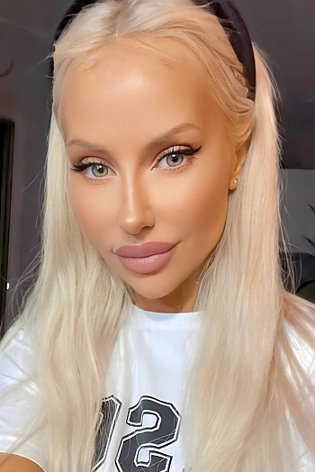 ID: 2430637,  Yulia, 46