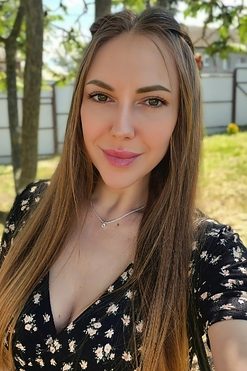 ID: 2430765,  Kristina, 35