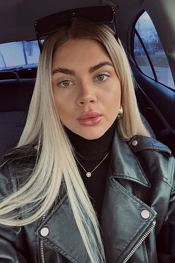 ID: 2431483,  Daria, 22