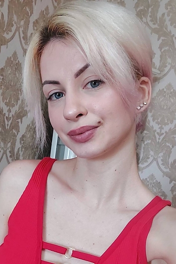 ID: 2431579,  Olga, 30