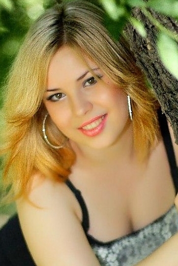 Victoria, 32 years old from Ukraine, Nikolaev
