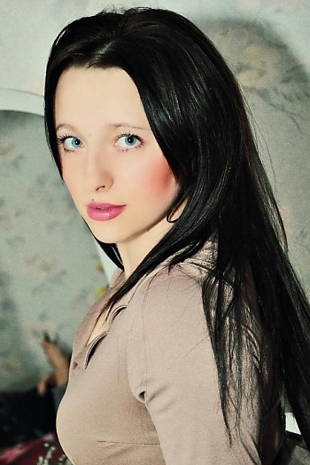 Irina, 33 years old from Ukraine, Nikolaev