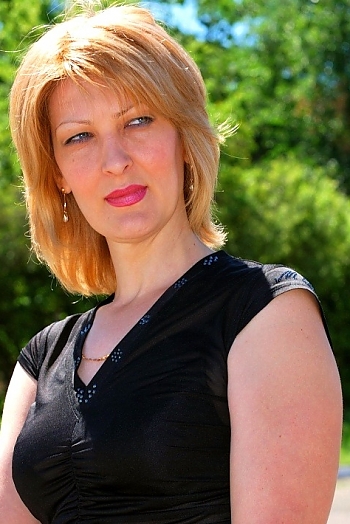 Julia, 50 years old from Ukraine, Chuhuev