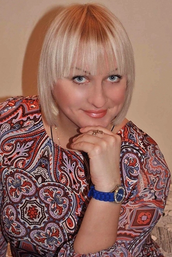 OLYA, 40 years old from Ukraine, Zaporozhye