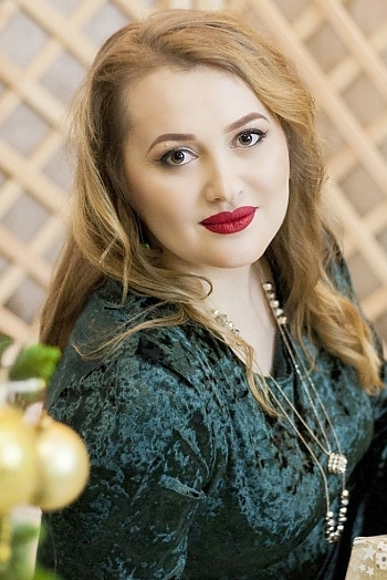 Oksana, 31 years old from Ukraine, Kiev