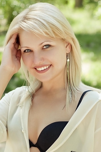 Evgeniya, 35 years old from Ukraine, Kharkov
