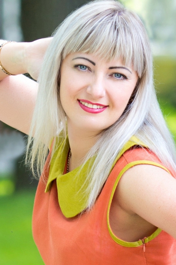 Irina, 42 years old from Ukraine, Kharkov