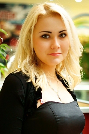 Anastasiya, 29 years old from Ukraine, Nikolaev