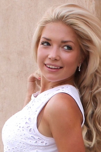 Anastasiya, 32 years old from Ukraine, Kiev