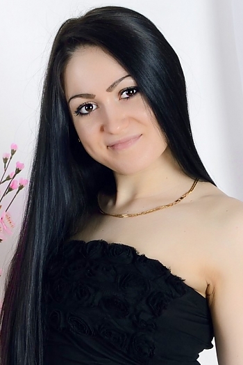 Aliona, 32 years old from Ukraine, Makeevka