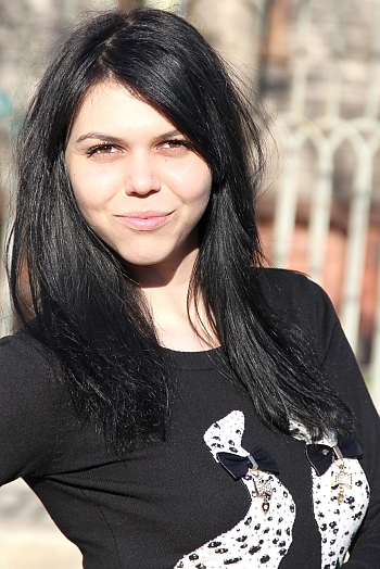 Vika, 32 years old from Ukraine, Zaporozhye