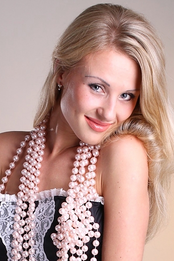 Olga, 39 years old from Ukraine, Elanez