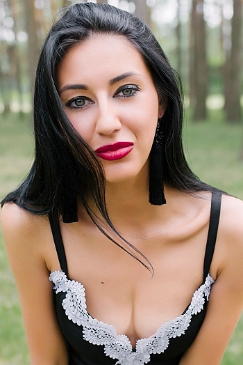 Eleonora, 31 years old from Ukraine, Sumy