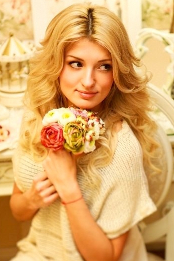 Rozanna, 34 years old from Ukraine, Nikolaev