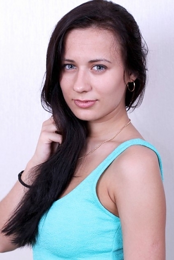 Alina, 29 years old from Ukraine, Kharkov