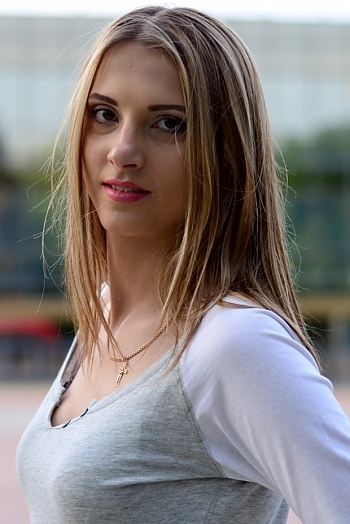 Olga, 28 years old from Ukraine, Donetsk