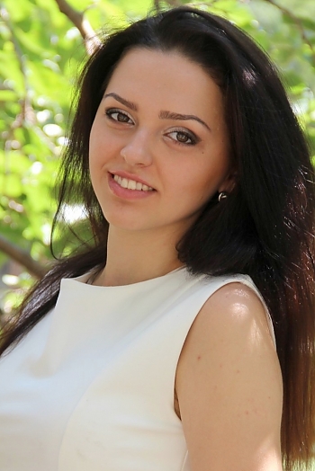 Evgeniya, 31 years old from Ukraine, Zaporozhye