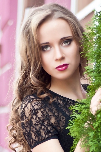 Julia, 28 years old from Ukraine, Odessa