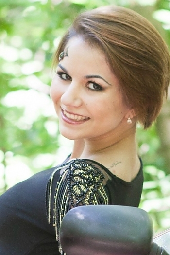 Anna, 29 years old from Ukraine, Kharkov