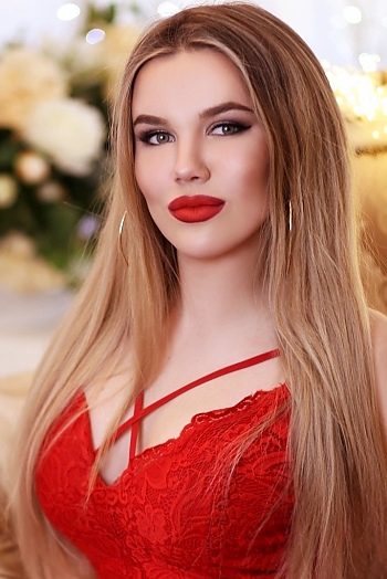 Elizaveta, 26 years old from Ukraine, Kharkov