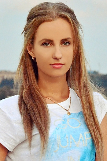 Polina, 30 years old from Ukraine, Zaporozhye