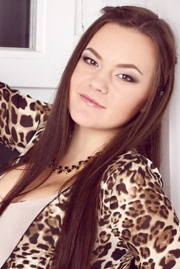 Marina, 32 years old from Ukraine, Zaporozhye