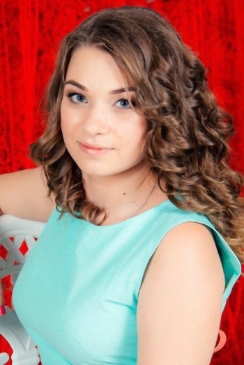 Emilia, 29 years old from Ukraine, Melitopol