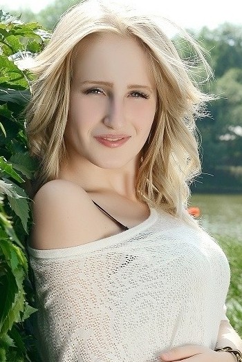 Darina, 28 years old from Ukraine, Kiev