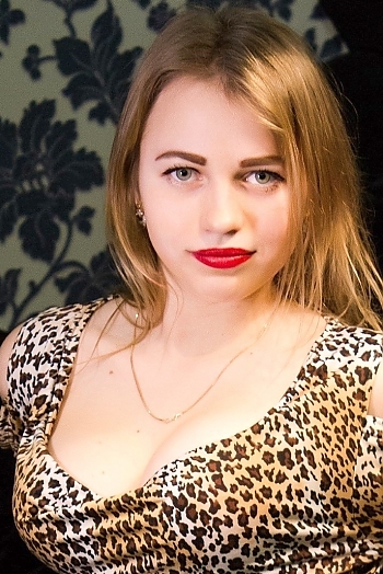 Jana, 27 years old from Ukraine, Nikolaev