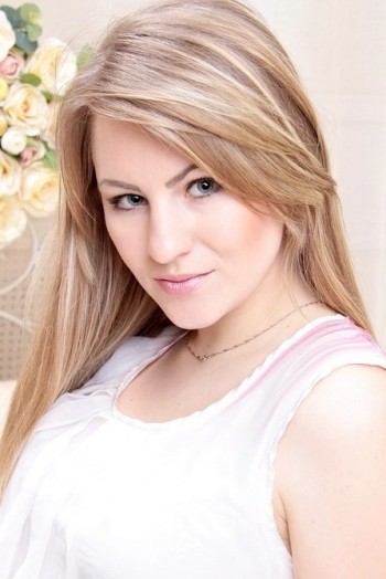 Alina, 28 years old from Ukraine, Kiev