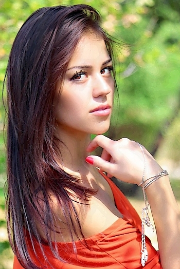 Marina, 28 years old from Ukraine, Kherson
