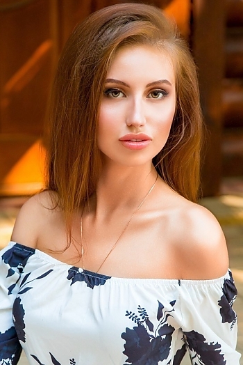 Alisa, 24 years old from Ukraine, Kharkov