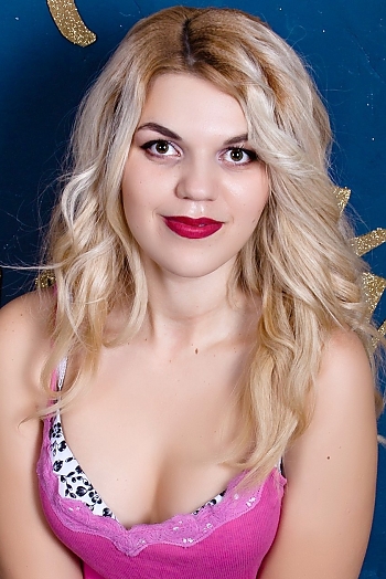 Anastasia, 27 years old from Ukraine, Nikolaev