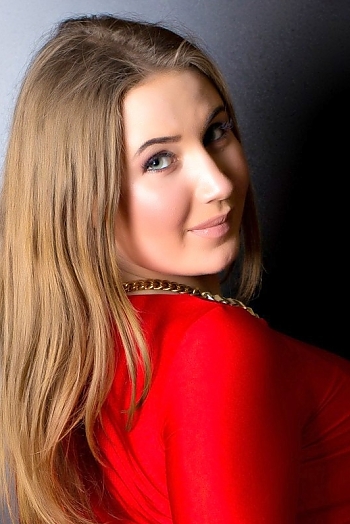 Anastasia, 28 years old from Ukraine, Kharkov