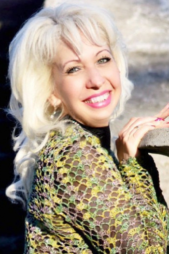 Elena, 50 years old from Ukraine, Dnipro
