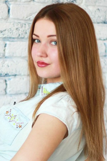 Alisa, 30 years old from Ukraine, Mykolaiv
