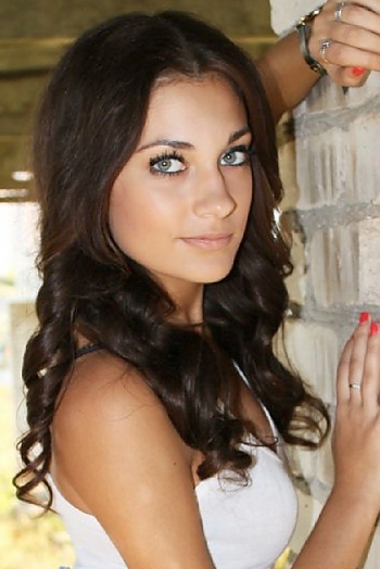 Natalia, 28 years old from Ukraine, Nikolaev