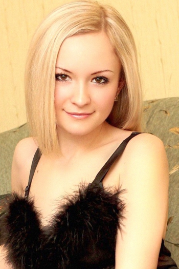 Marina, 39 years old from Ukraine, lugansk